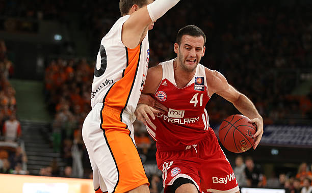 也是他们感 也是他们感