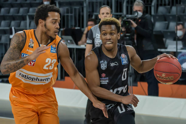 现了强大的 现了强大的